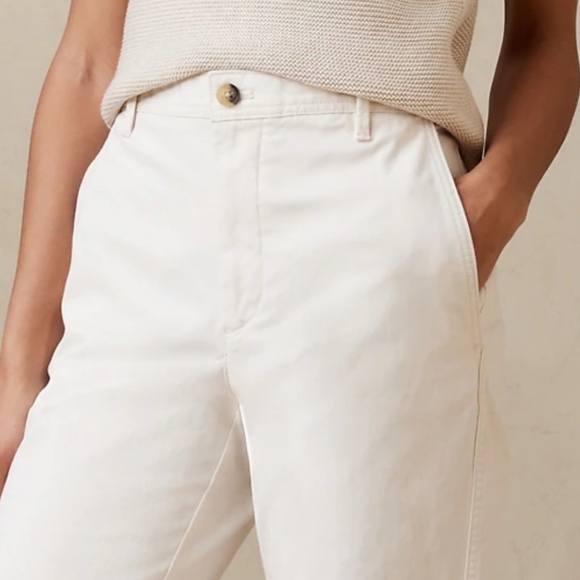 NWT BANANA REPUBLIC | High Rise Authentic Chino - Picture 3 of 5